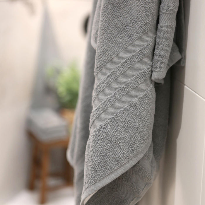 160cm x 90cm Grey Cotton Super Bath Sheet