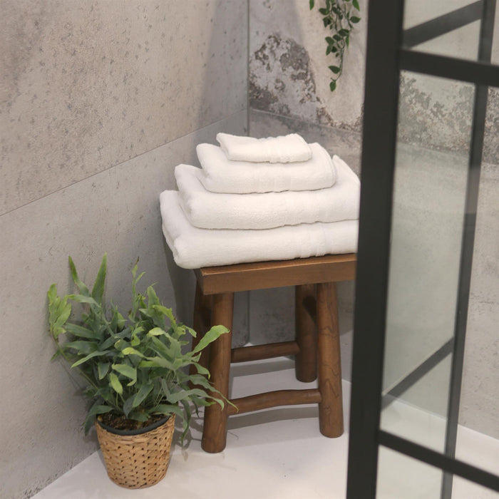 160cm x 90cm White Cotton Super Bath Sheet