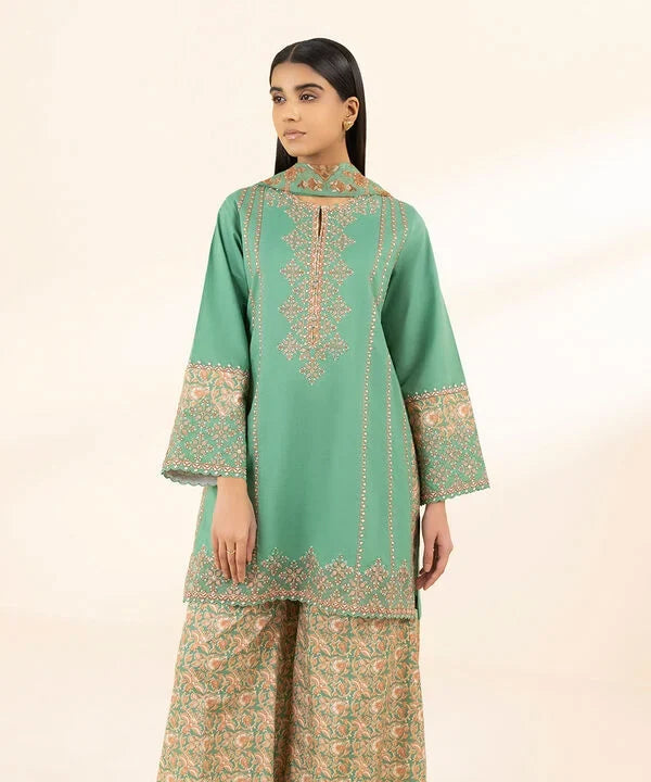 3 Piece - Embroidered Lawn Suit