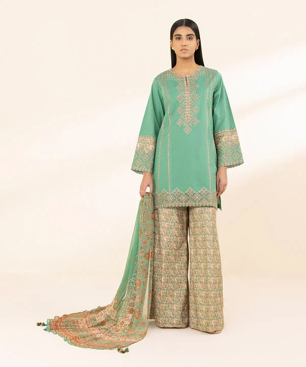 3 Piece - Embroidered Lawn Suit