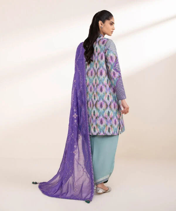 3 Piece - Embroidered Lawn Suit
