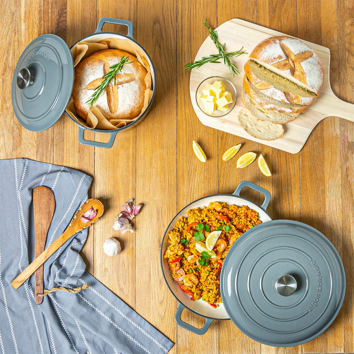 4.5L Dark Grey Cast Iron Casserole Dish