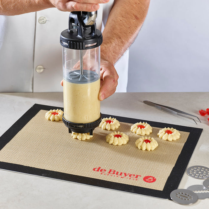 LE TUBE PASTRY PRESS