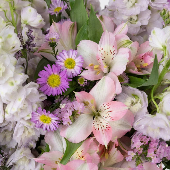 Pink Magic Flower Centerpiece Stem - Image