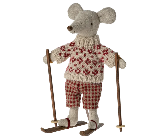 Winter Mouse, Mum with Ski Set