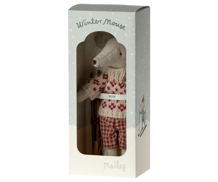 Winter Mouse, Mum with Ski Set